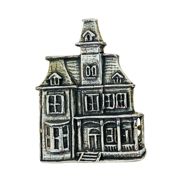Sterling Silver Victorian Mansion Brooch - Picture 1 of 7